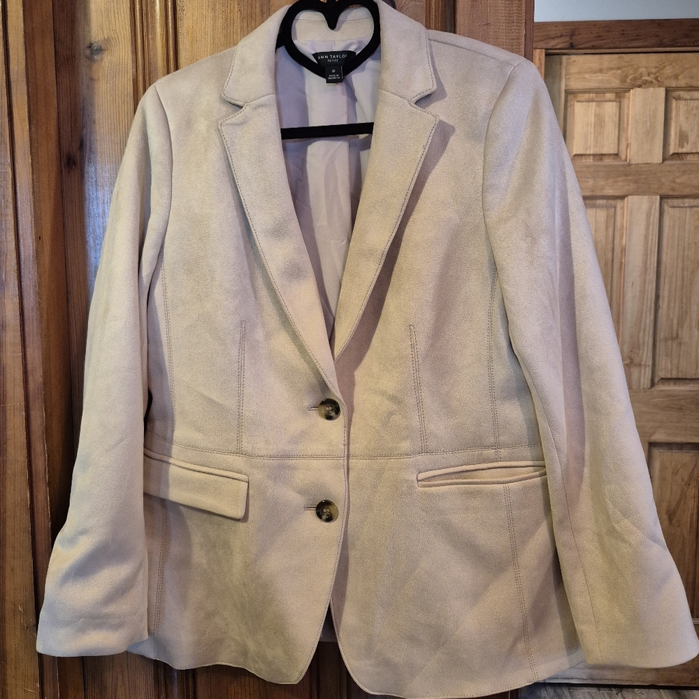 Ann Taylor Petite 8P Womens Sueded Soft Tan/Beige Blazer Jacket